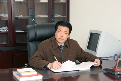 湖南永州知名学府领导者陈宗华校长的教育理